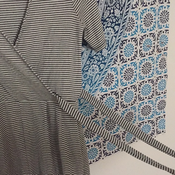 Striped Romper - Picture 5 of 5